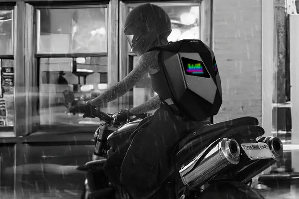Why the Gelrova LED Motorcycle Backpack with LED Eyes Is a Must-Have for Riders in 2025